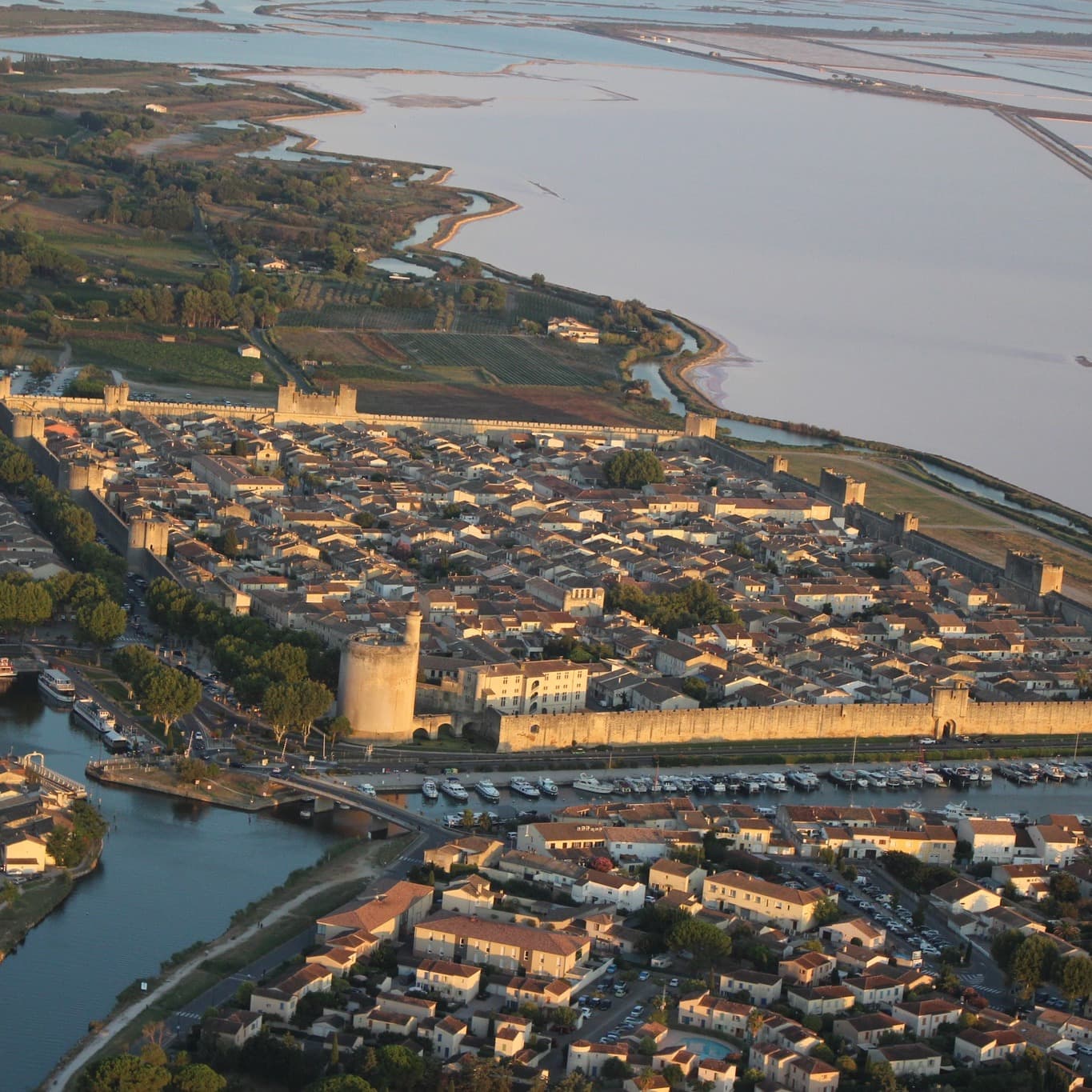 Quelques photos de villages au gré de nos déplacements...